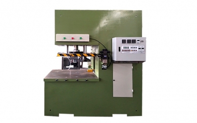 單工位開(kāi)式免缸液壓蠟?zāi)鹤C(jī)